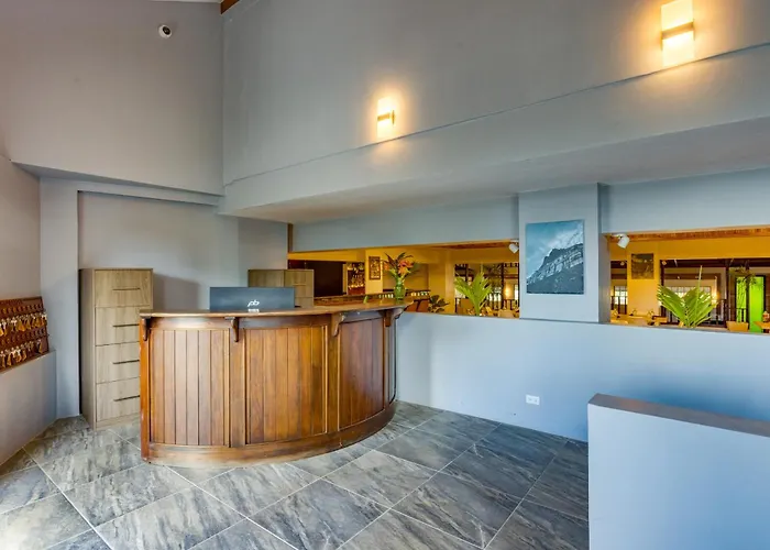 Hill Garden Boutique Resort